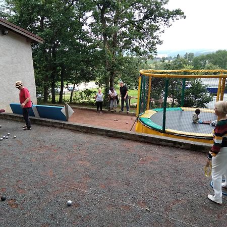 Camping Hurongues Pomeys Esterno foto